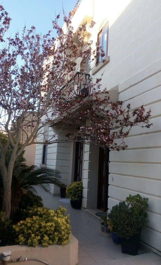Homestay Naxxar Exterior photo